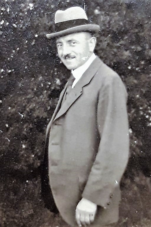 Fabrikant Dr. Gottfried Grandel